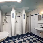 Хостел Berghuette Burgweghof Jugendgaestehaus