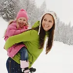 Berghuette Burgweghof Jugendgaestehaus Хостел