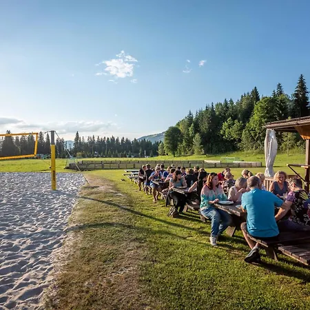 Хостел Berghuette Burgweghof Jugendgaestehaus
