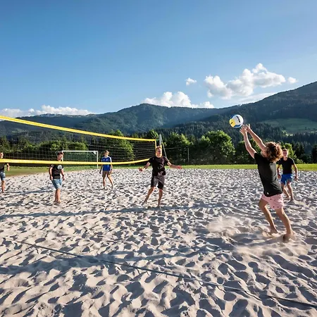 Berghuette Burgweghof Jugendgaestehaus