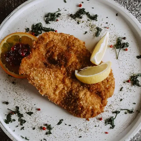 Berghuette Burgweghof Jugendgaestehaus وستندورف