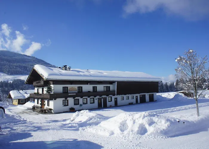 Berghuette Burgweghof Jugendgaestehaus وستندورف
