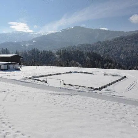 Berghuette Burgweghof Jugendgaestehaus وستندورف