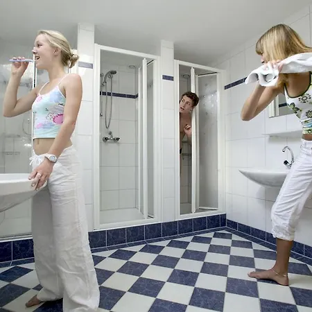 Berghuette Burgweghof Jugendgaestehaus بيت شباب وستندورف