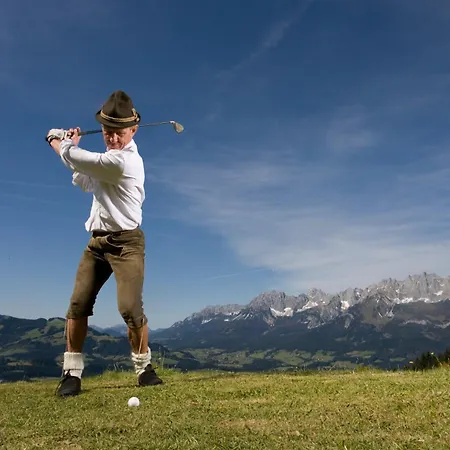 بيت شباب Berghuette Burgweghof Jugendgaestehaus وستندورف